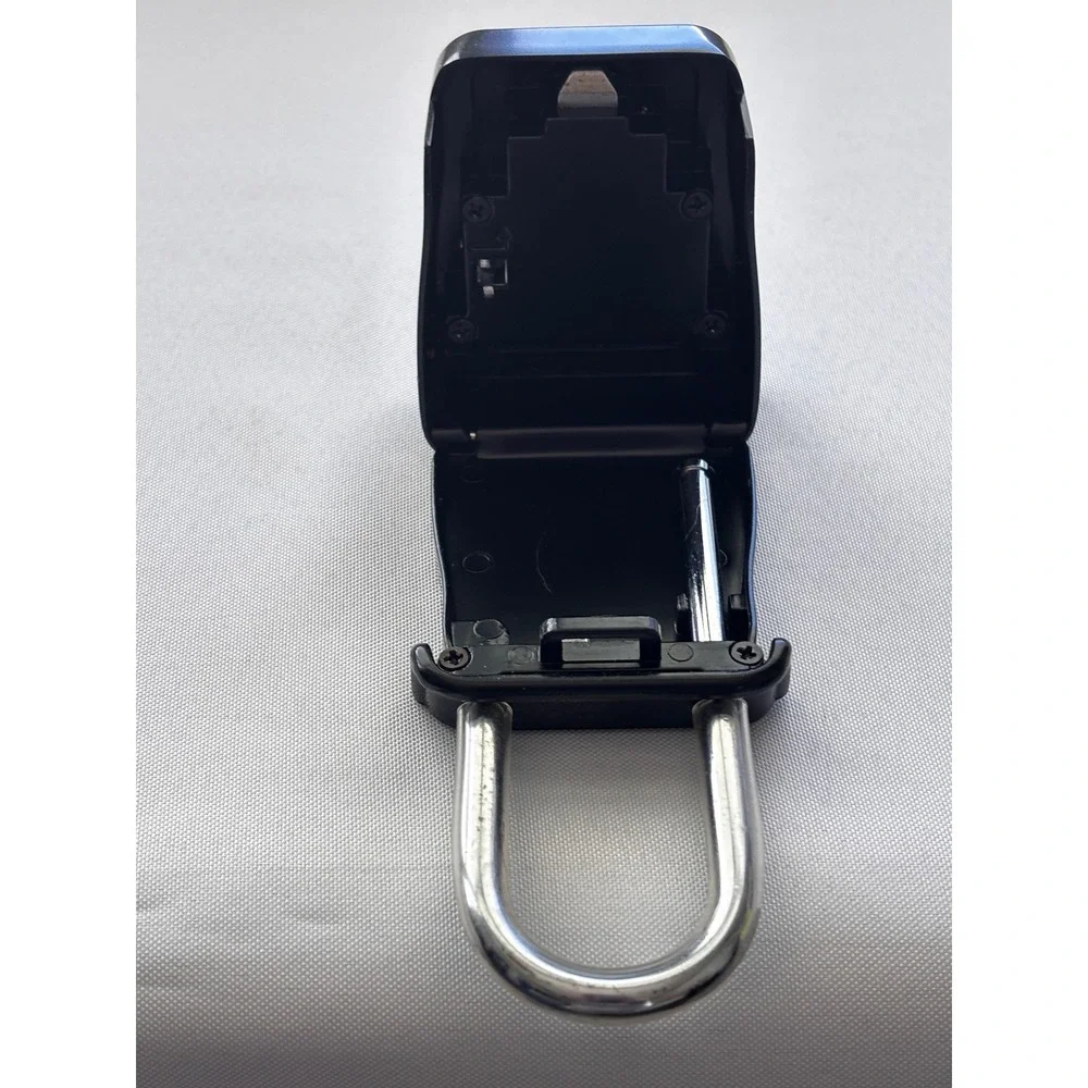 Key Storage Lock Box Metal Black Combination Shackle Security Lion Locks